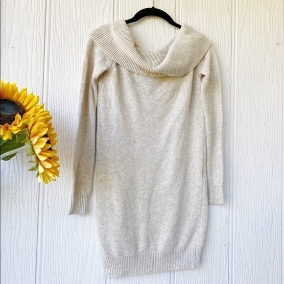 Tularosa Off The Shoulder Sweater Dress size XXS - Picture 5 of 7